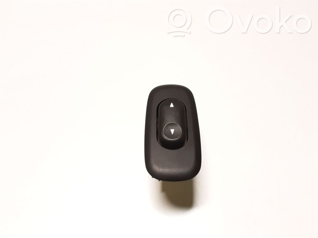 Ford Maverick Electric window control switch 