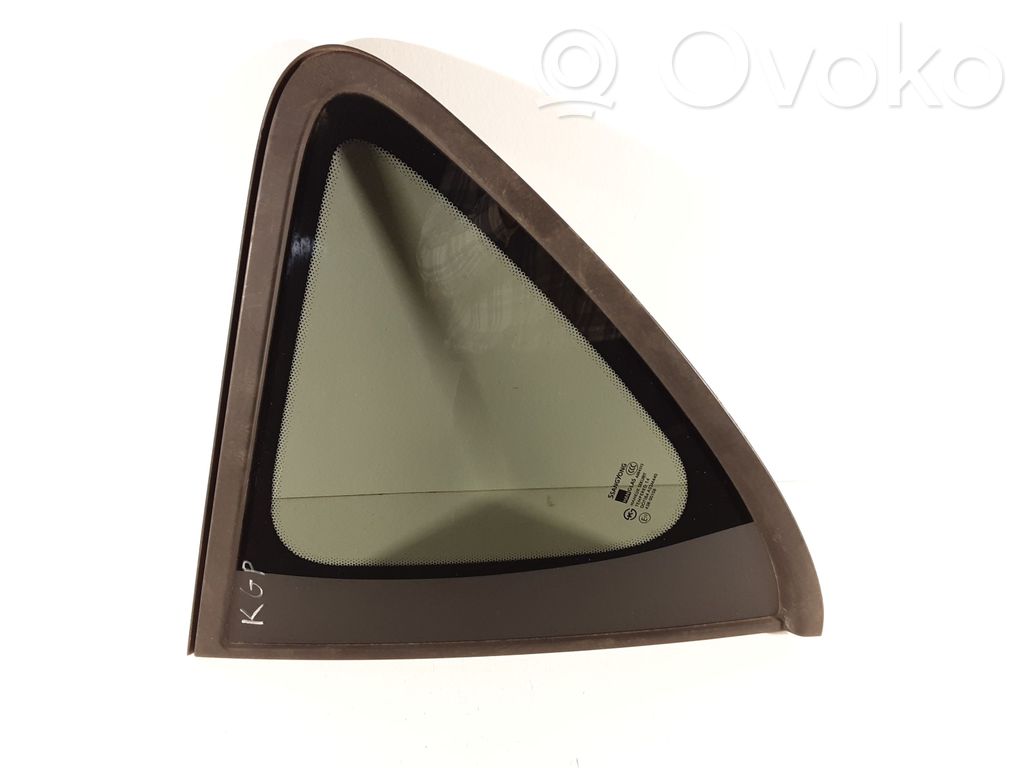 SsangYong Rexton I Rear side window 