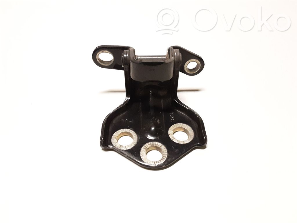 SsangYong Kyron Rear door lower hinge 