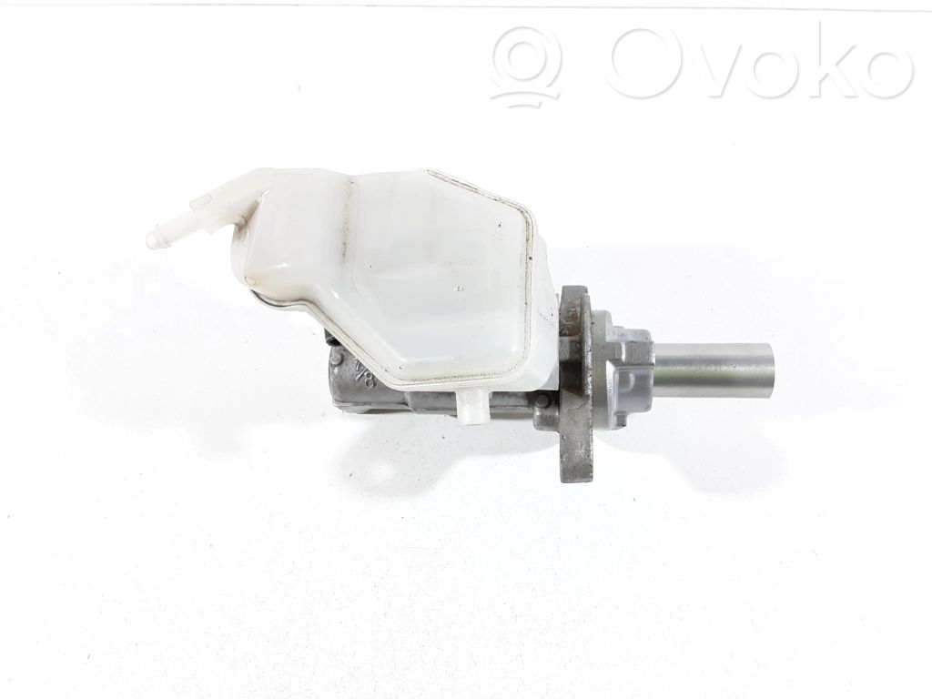 Mazda CX-3 Master brake cylinder 