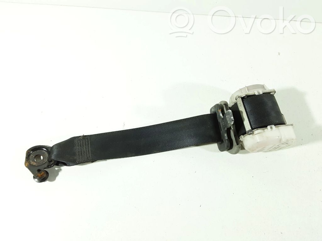 Toyota Yaris Cinturón trasero 