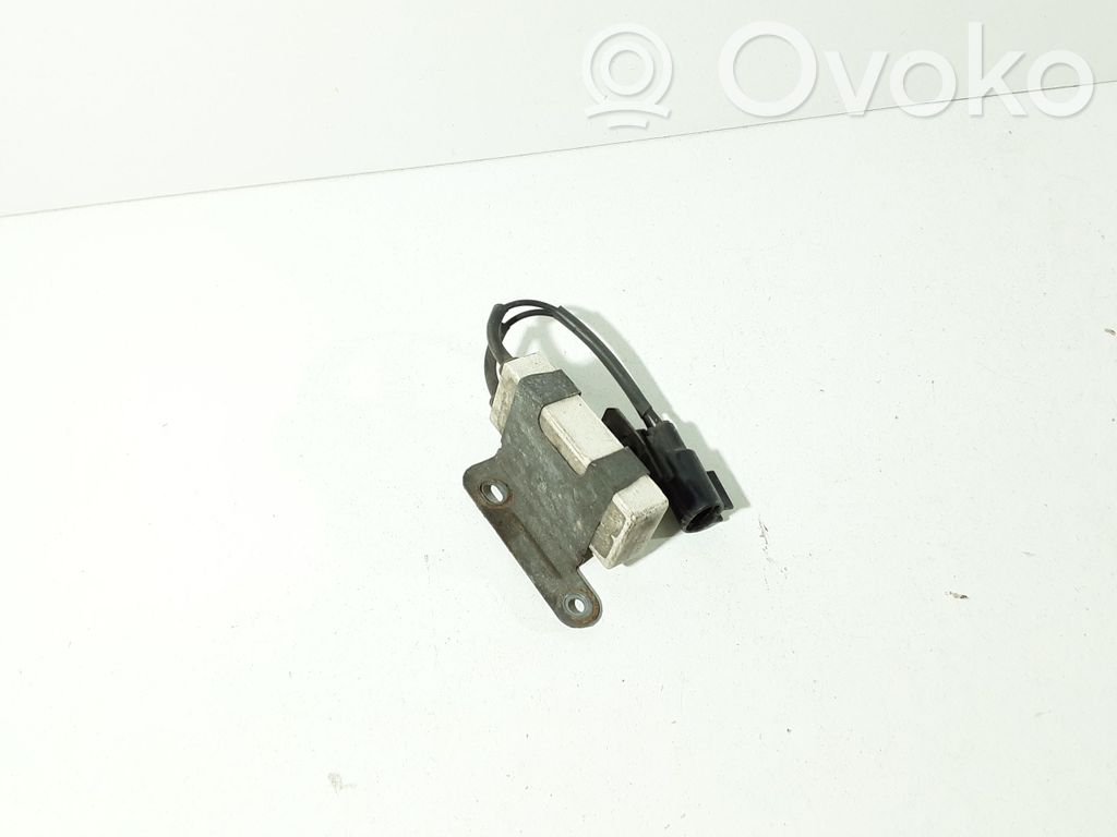 Toyota Yaris Relé del ventilador del refrigerador 