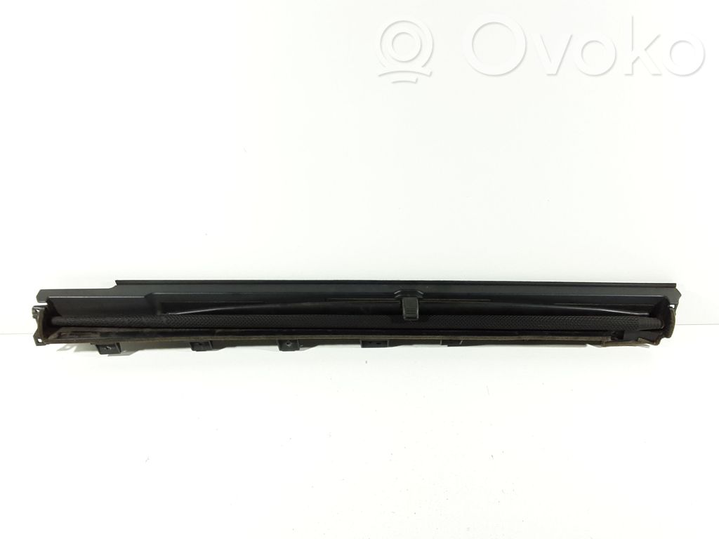 Toyota Prius+ (ZVW40) Zasłona przeciwsłoneczna / Zasłona szyby drzwi tylnych 