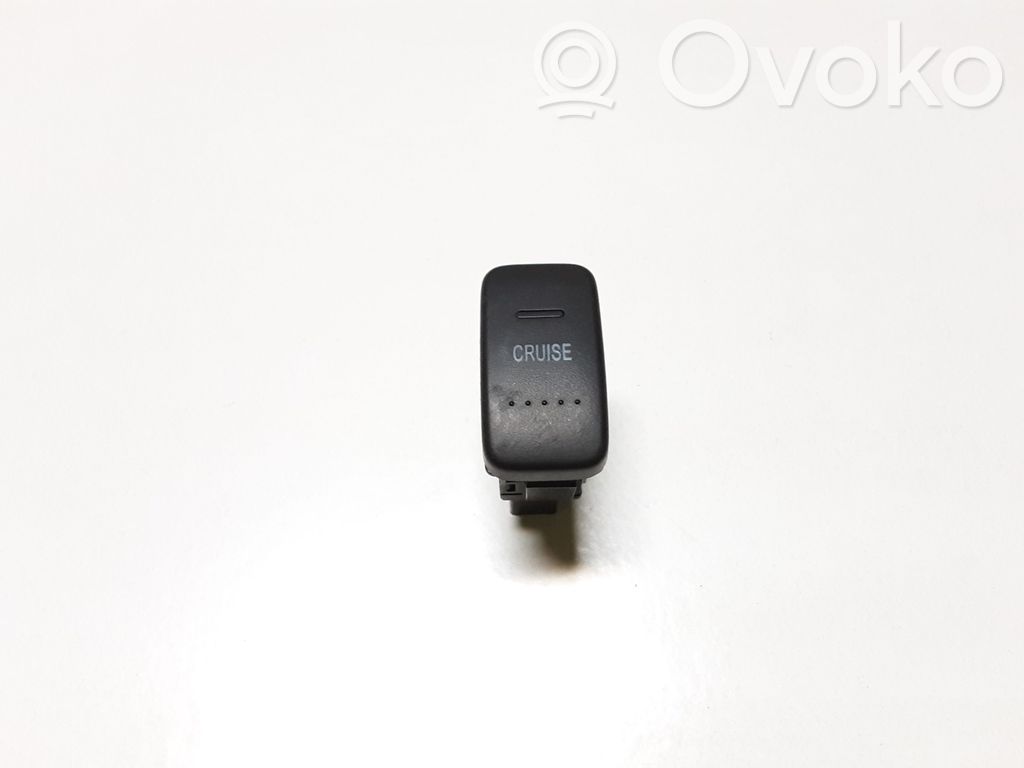 Honda CR-V Cruise control switch 