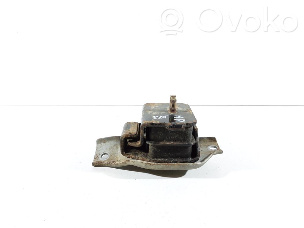Engine mount bracket   41022FA091