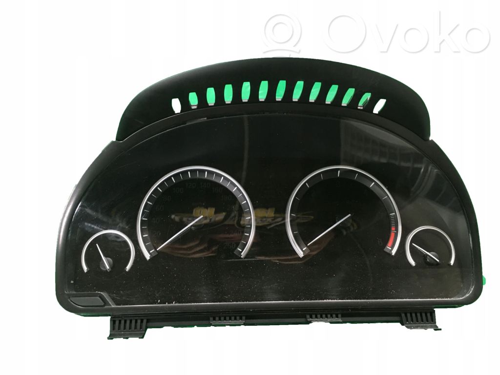 BMW X5 F15 Nopeusmittari (mittaristo) 