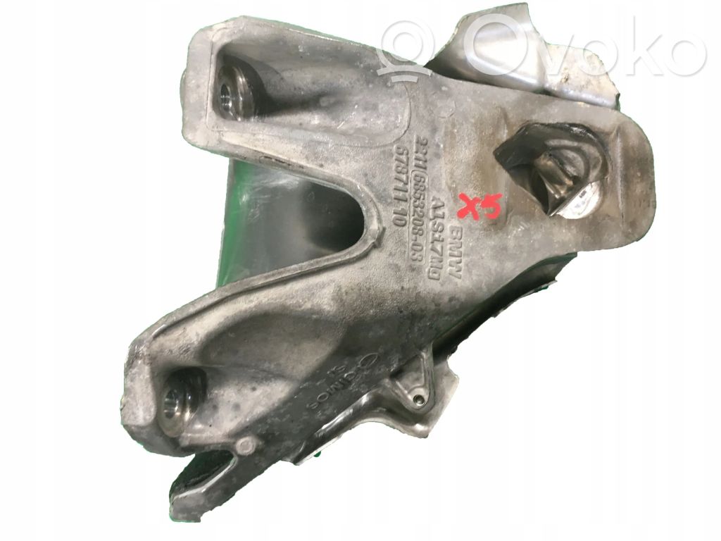 BMW X5 F15 Engine mounting bracket 