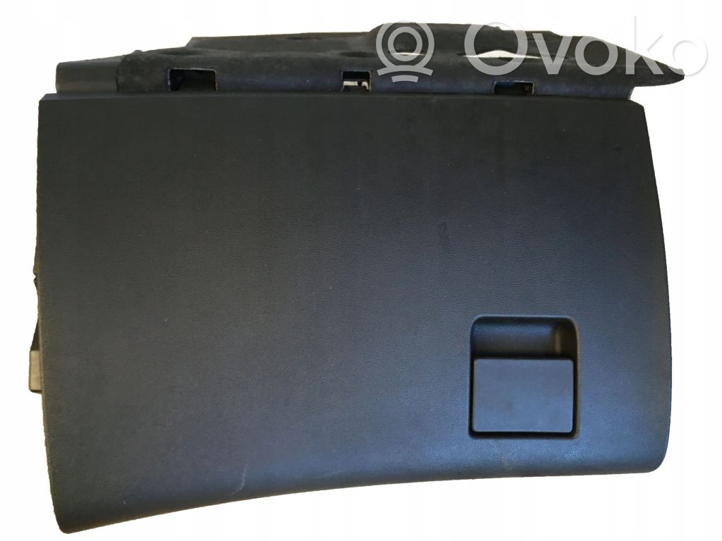 Glove box set