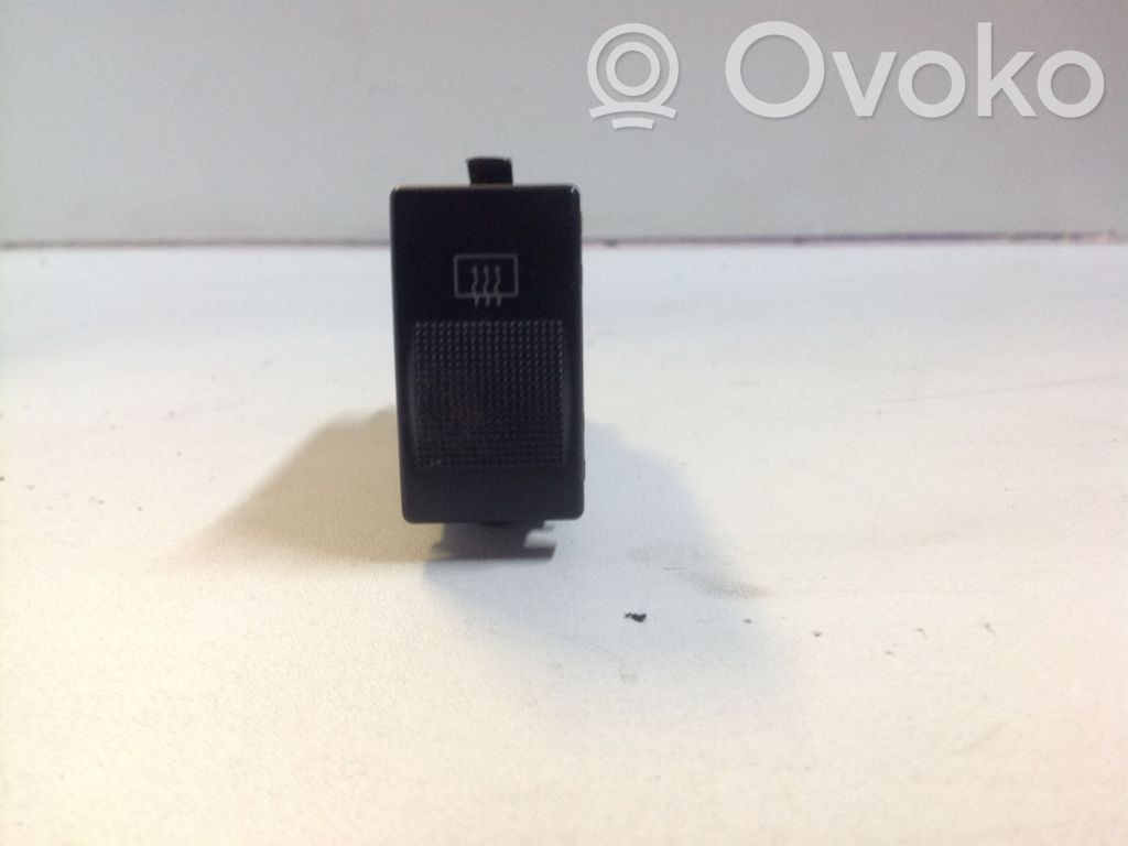 Windscreen/window heater switch   4D0941503C