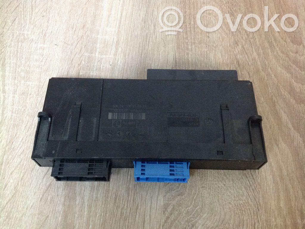 BMW 5 E60 E61 Comfort/convenience module 