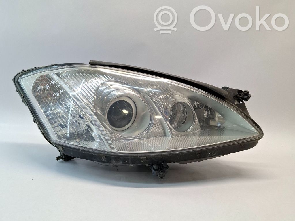 Mercedes-Benz S W221 Lampa przednia 