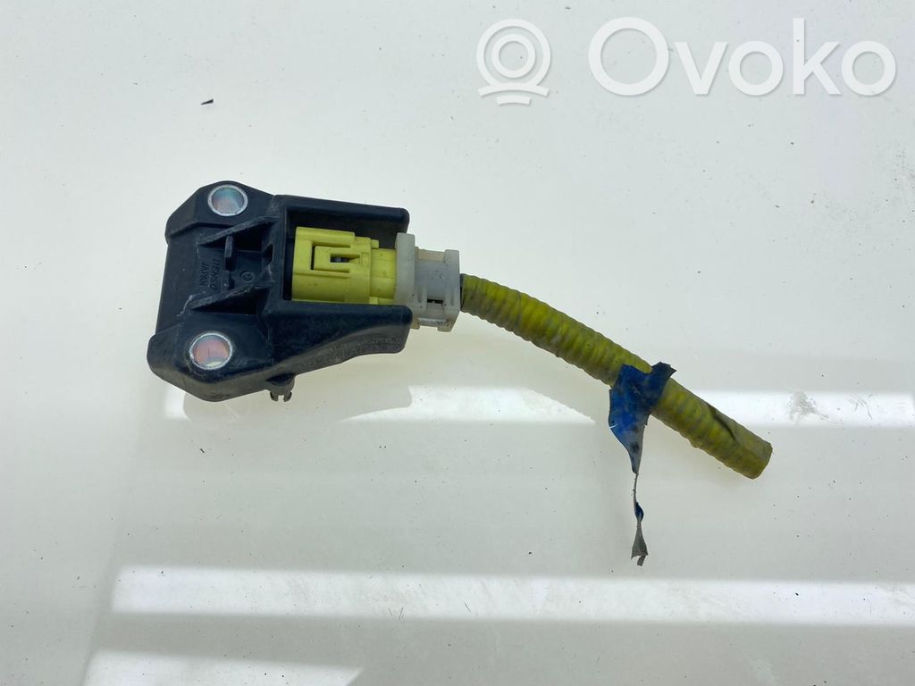 Subaru Legacy Airbagsensor Crashsensor Drucksensor 