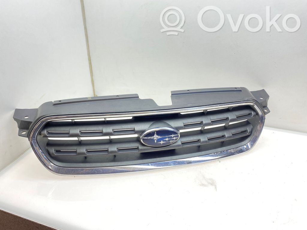 Front bumper upper radiator grill