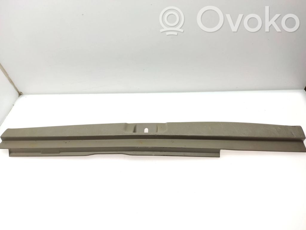 Subaru Outback Protector del borde del maletero/compartimento de carga 