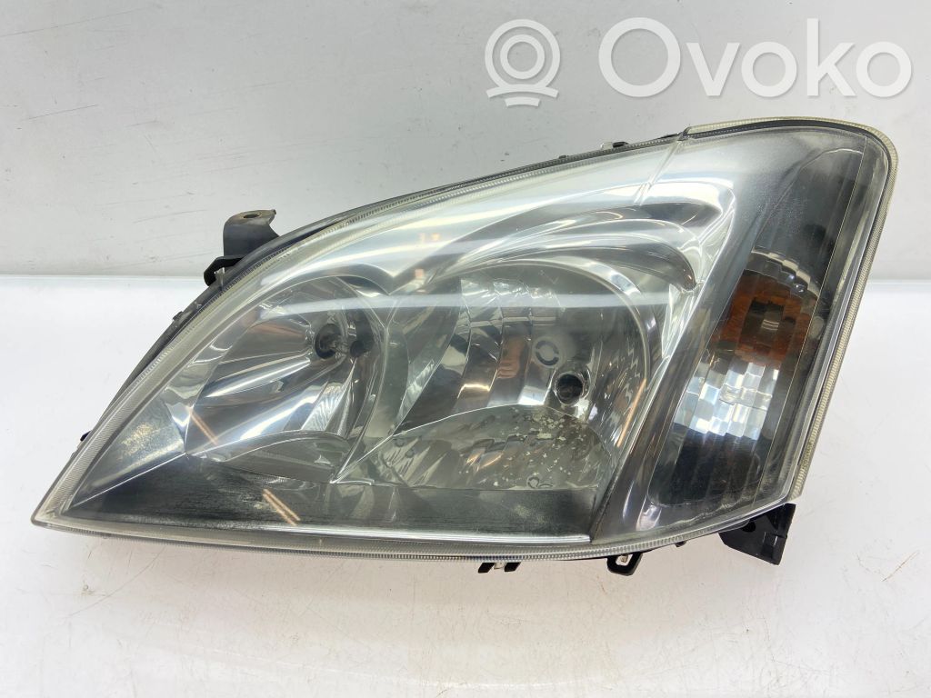 Toyota Corolla E120 E130 Headlight/headlamp 
