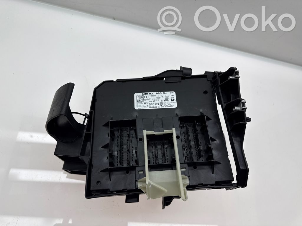 Volkswagen PASSAT B8 Module confort 