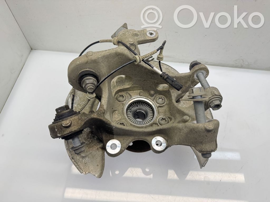 Cubo de rueda trasera   6890577,13095811,33306890577