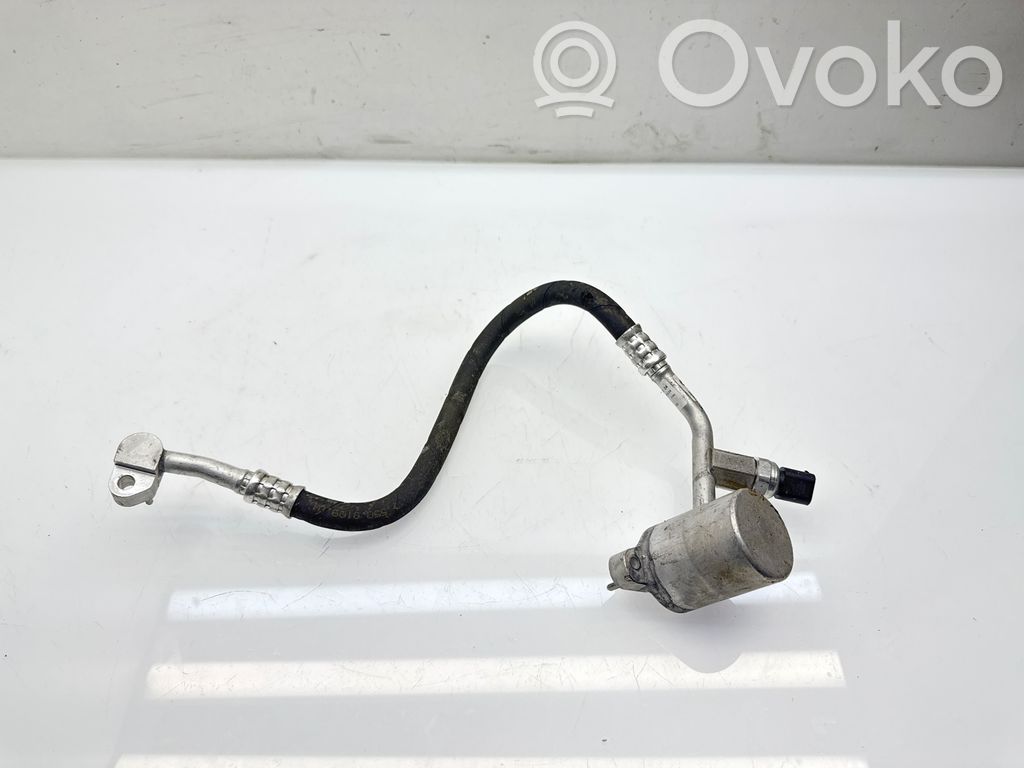 Ilmastointilaitteen putki (A/C)   64505A01C60