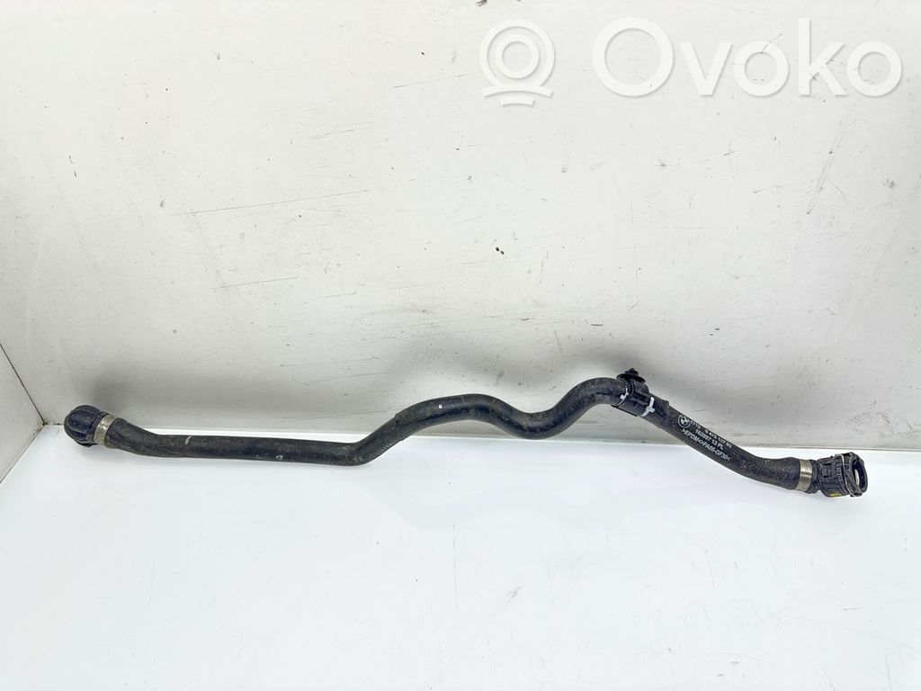 BMW iX Engine coolant pipe/hose 