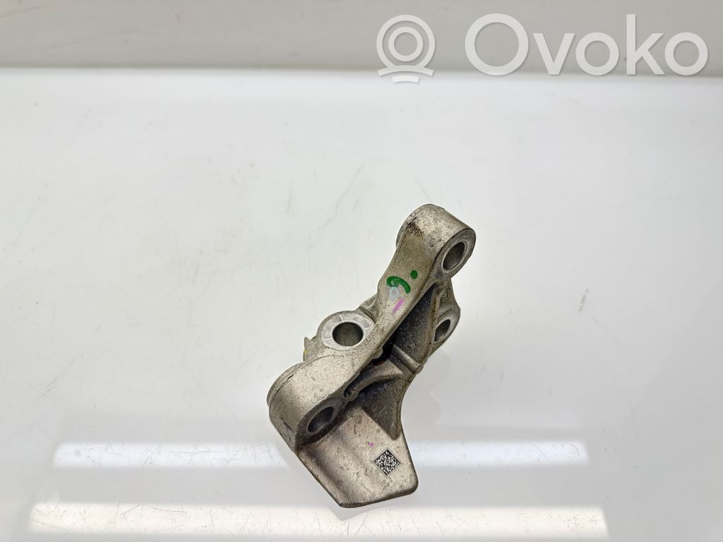 Engine mounting bracket   9485642,18574711