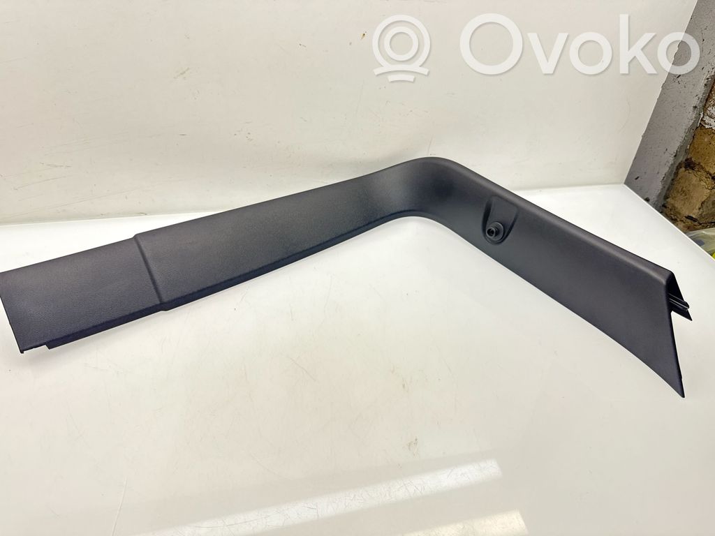 Volvo XC40 Bottom trim 