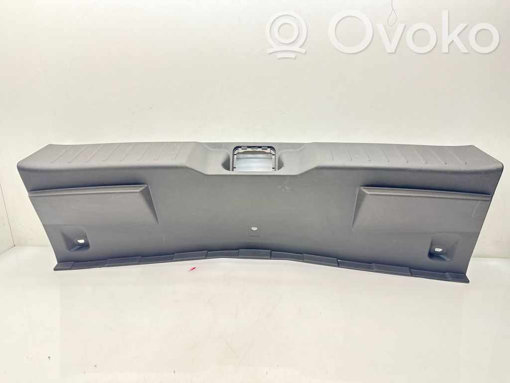 Nissan Juke II F16 Protector del borde del maletero/compartimento de carga 