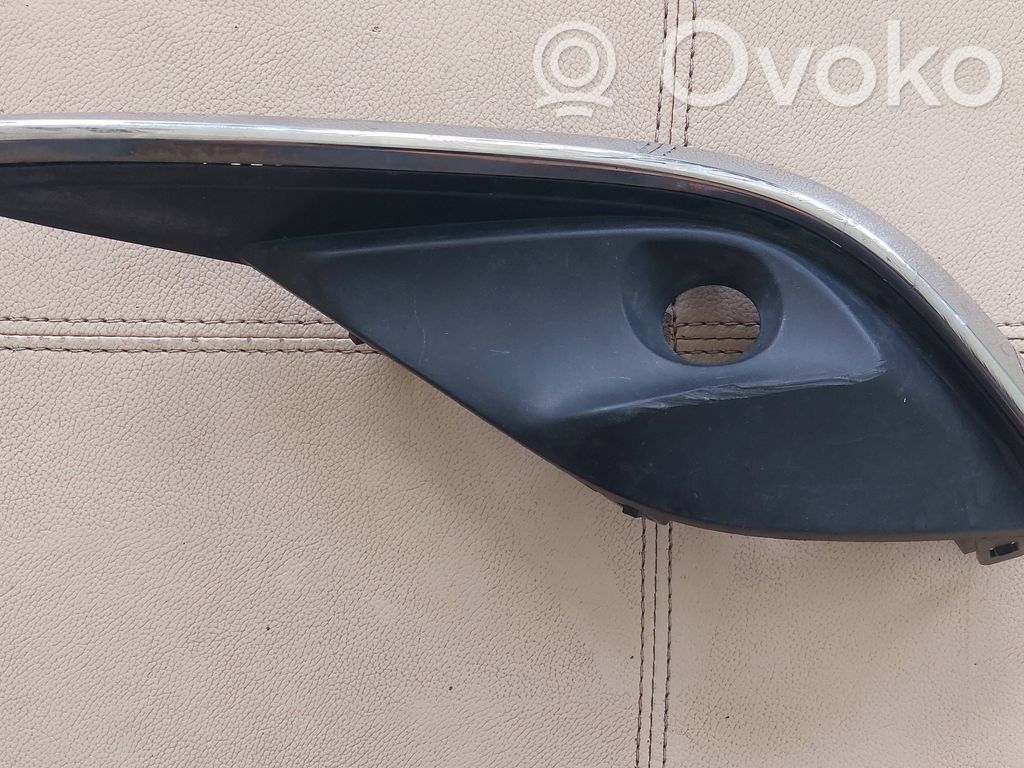 Mazda 6 Etusumuvalon ritilä 