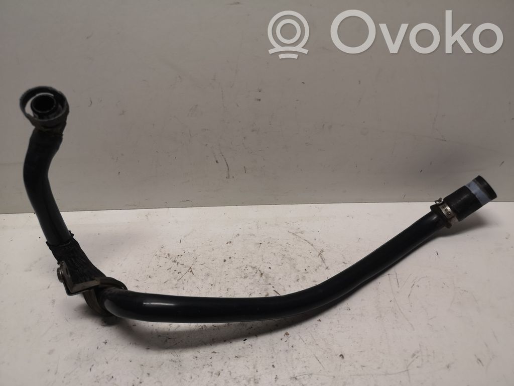 Opel Combo D Turbolader Ölleitung Ölschlauch 
