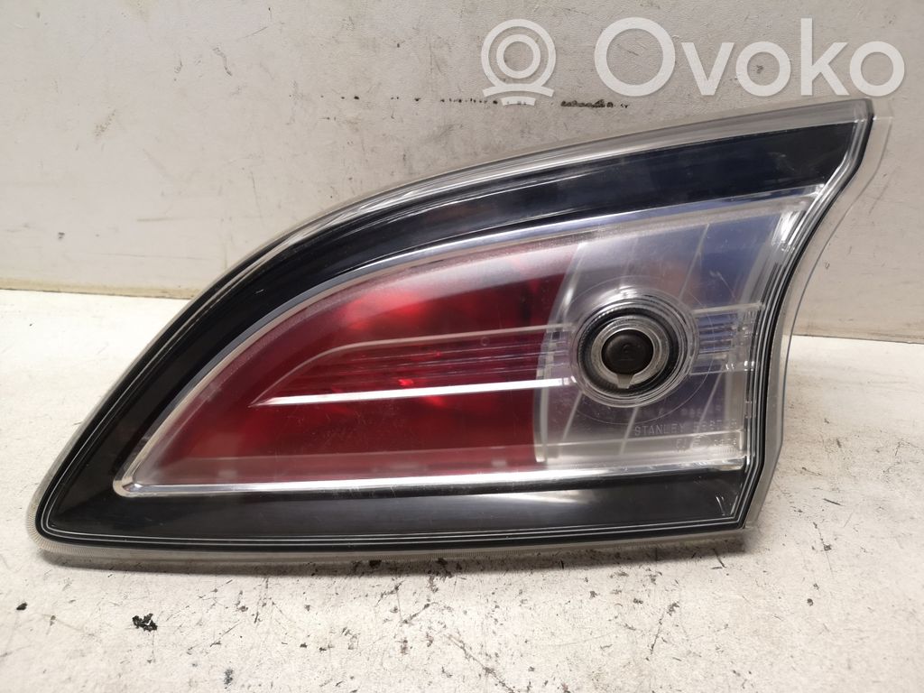 Mazda 3 II Luci posteriori del portellone del bagagliaio 