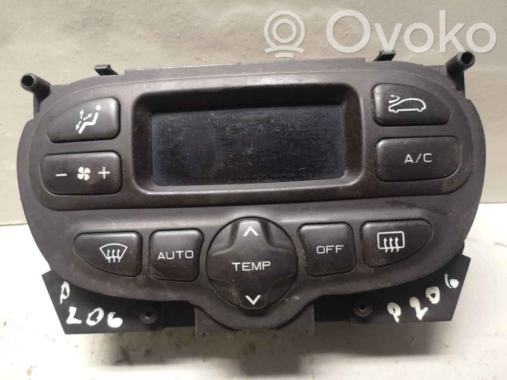 Peugeot 206 Climate control unit 