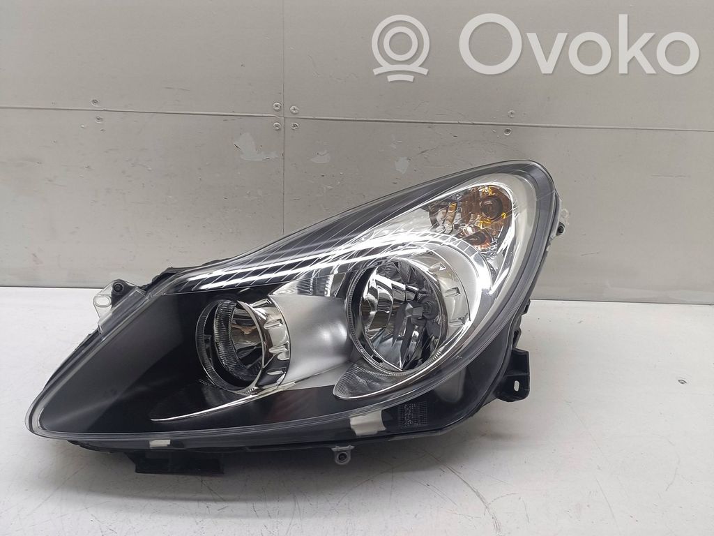 Opel Corsa D Scheinwerfer 