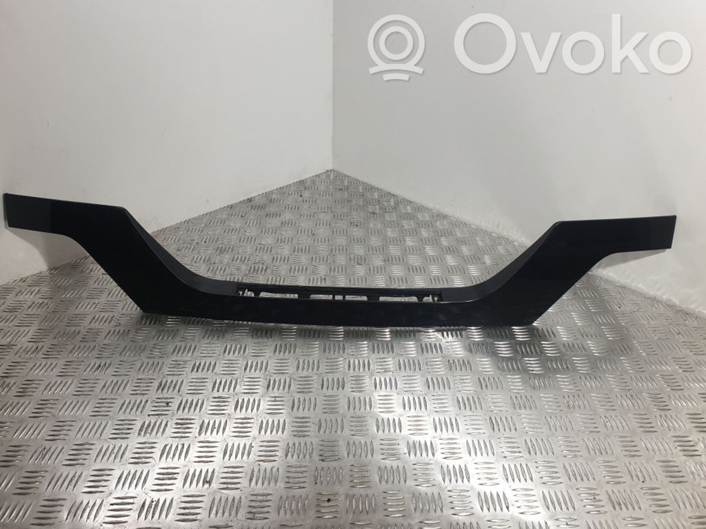 Other trunk/boot trim element   7052452
