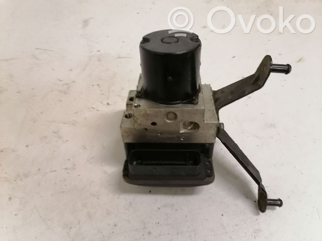 BMW 5 E60 E61 ABS Blokas 