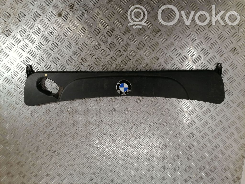 BMW 5 E60 E61 Engine cover (trim) 