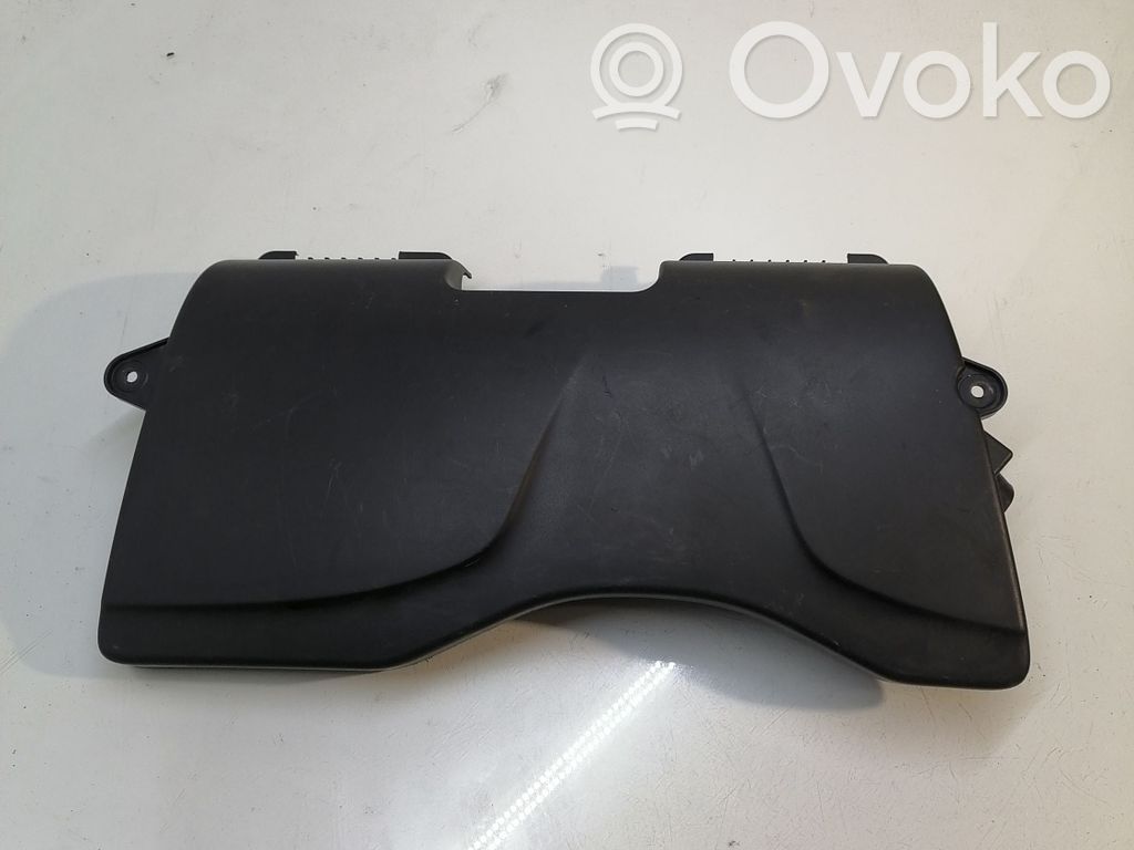 BMW 1 E81 E87 Oro paėmimo kanalo detalė (-ės) 