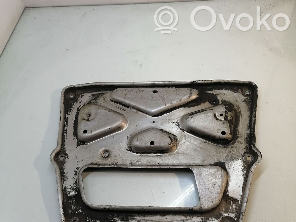 BMW 5 E60 E61 Engine splash shield/under tray 