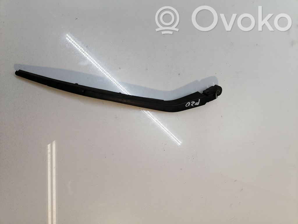 BMW 1 F20 F21 Ramię wycieraczki szyby tylnej 
