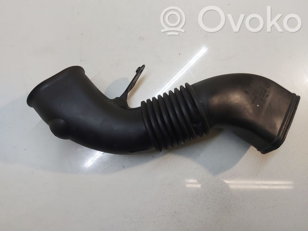 BMW 5 E60 E61 Air intake hose/pipe 