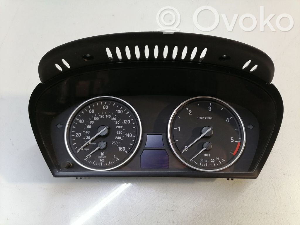BMW X5 E70 Speedometer (instrument cluster) 