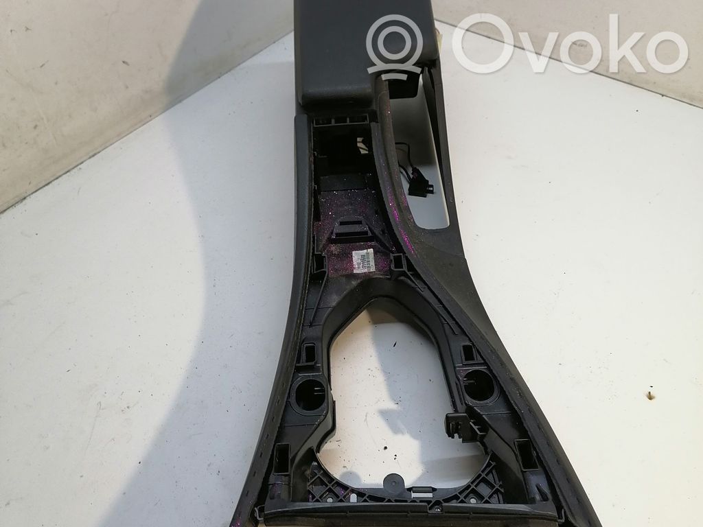 BMW 3 E90 E91 Center console 