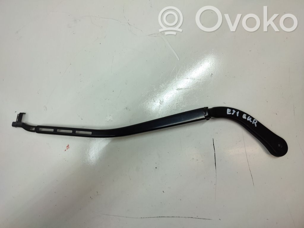 BMW 3 E90 E91 Front wiper blade arm 