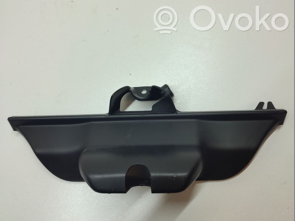 BMW X5 E70 Tailgate/boot lid lock trim 