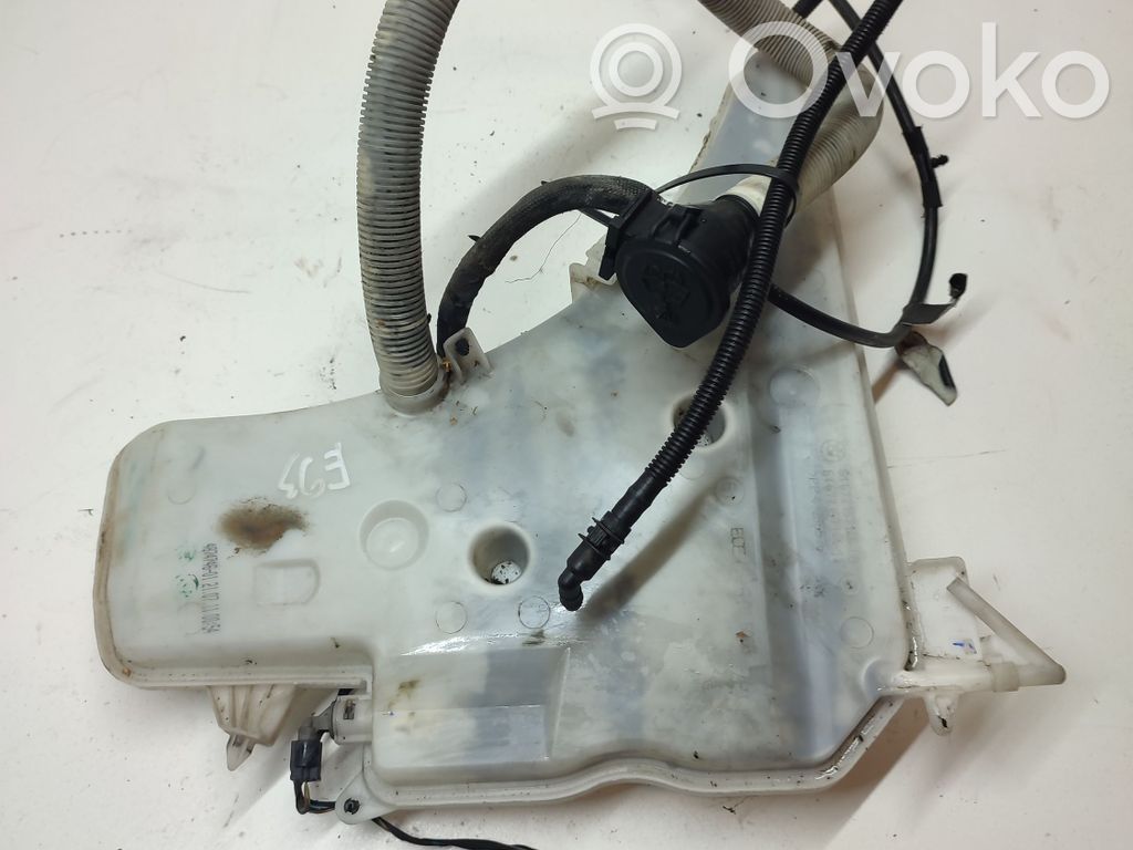 BMW 3 E92 E93 Logu šķidruma tvertne 