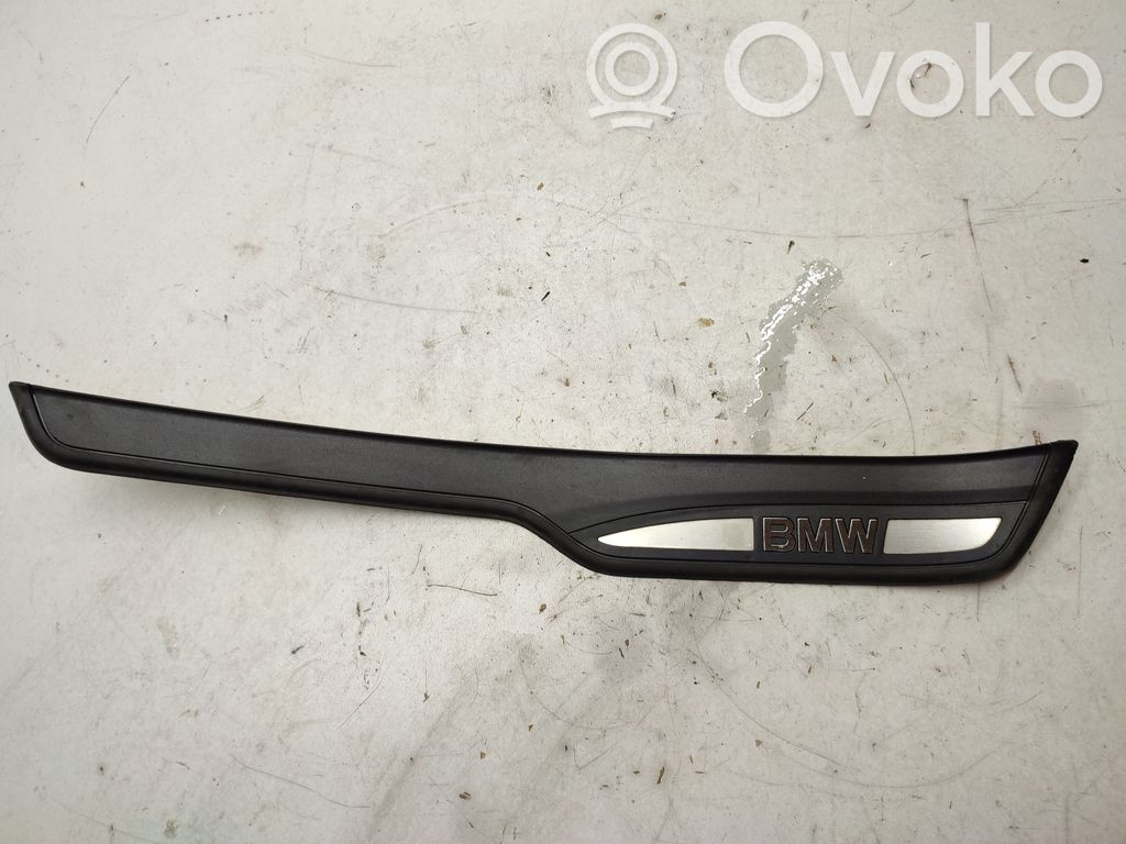BMW 3 E90 E91 Moldura protectora del borde trasero 