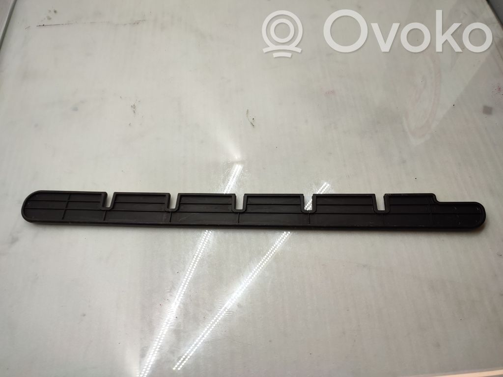 BMW 5 E60 E61 Other trunk/boot trim element 
