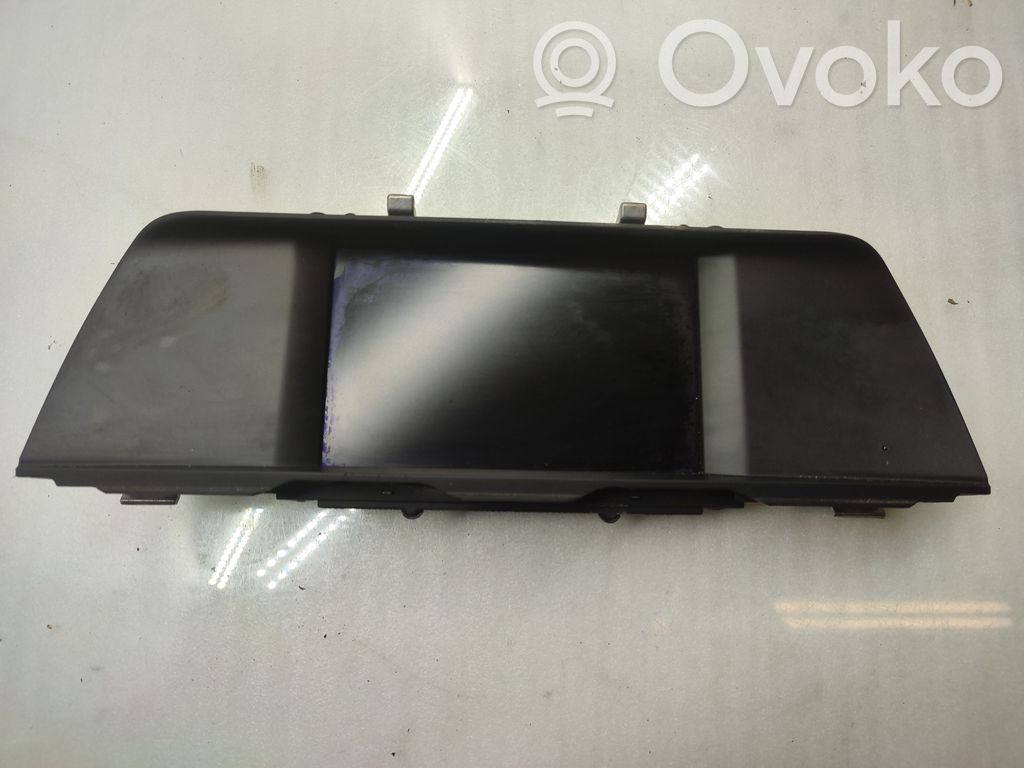 BMW 5 F10 F11 Monitori/näyttö/pieni näyttö 