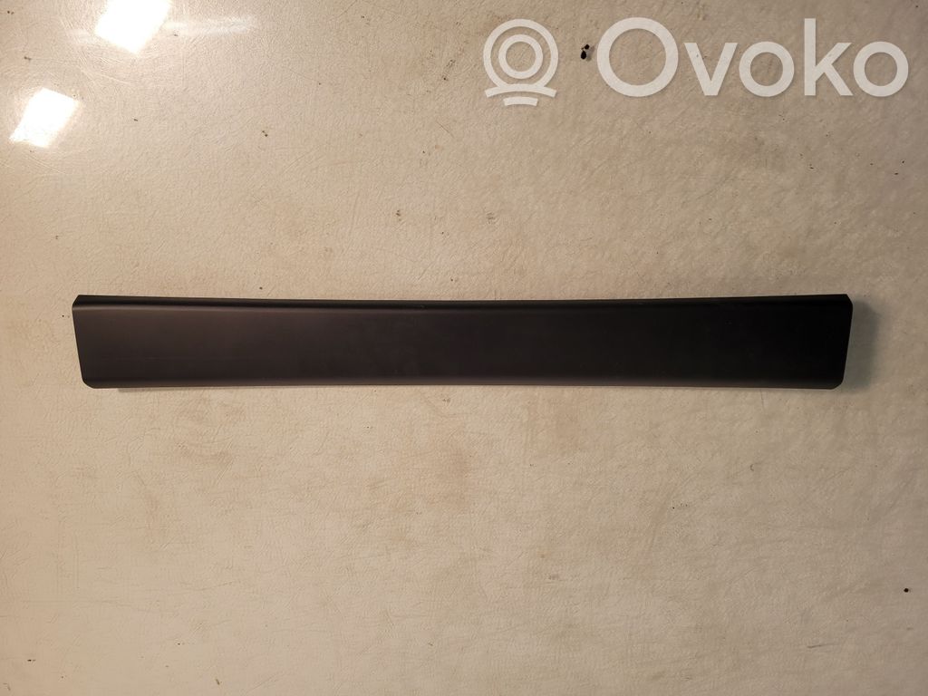 BMW 5 E60 E61 Tailgate/trunk upper cover trim 