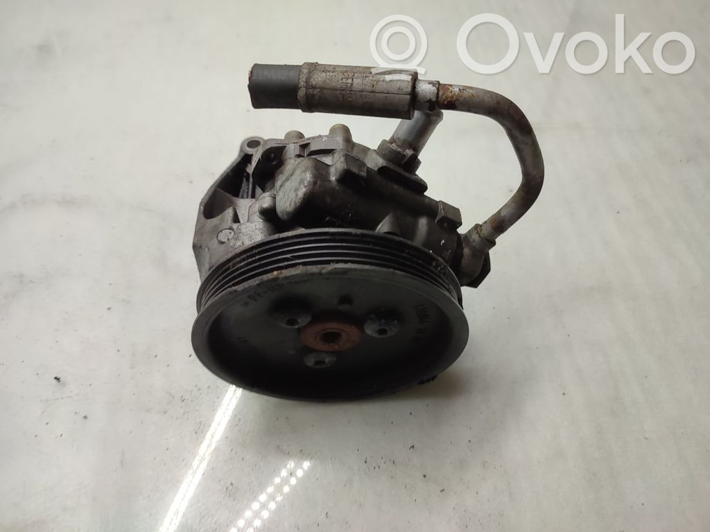 BMW 5 E60 E61 Vairo stiprintuvo siurblys 