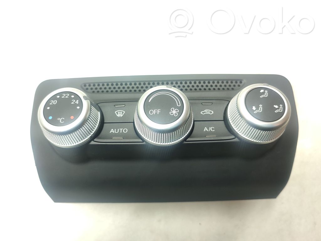 Audi A1 Climate control unit 