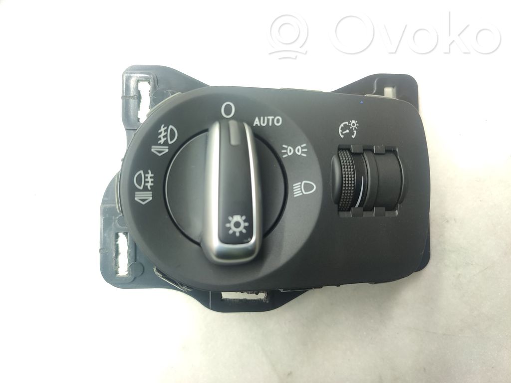 Lichtschalter   8P0919093,8X1857346